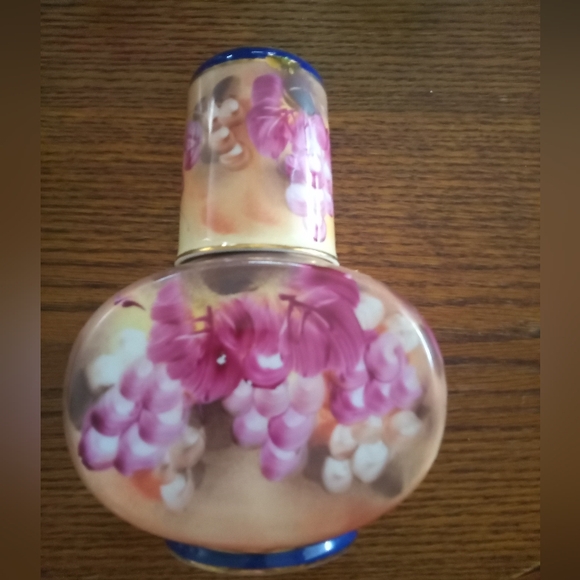 - Vintage  bedside table tumble up hand painted  water picher - Picture 1 of 6